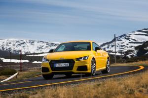 Audi TTS Coupe 2015 года  (AU)